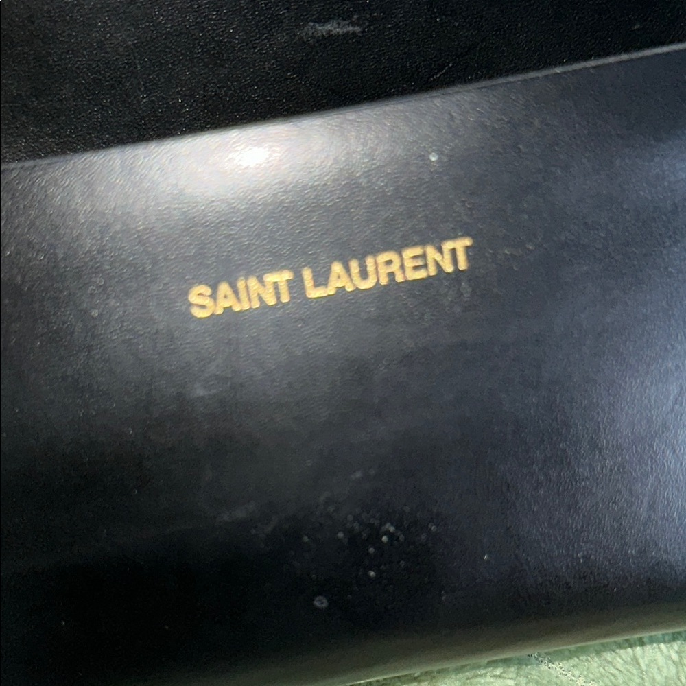 YSL Black Heart-Shaped Sunglasses - Picture 9 of 9